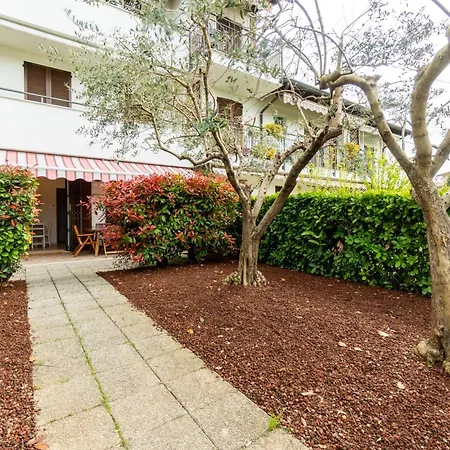 Dimora Anisa Peschiera del Garda