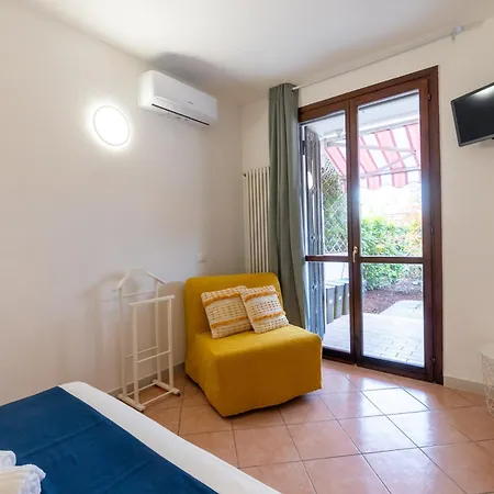 Dimora Anisa Apartament *